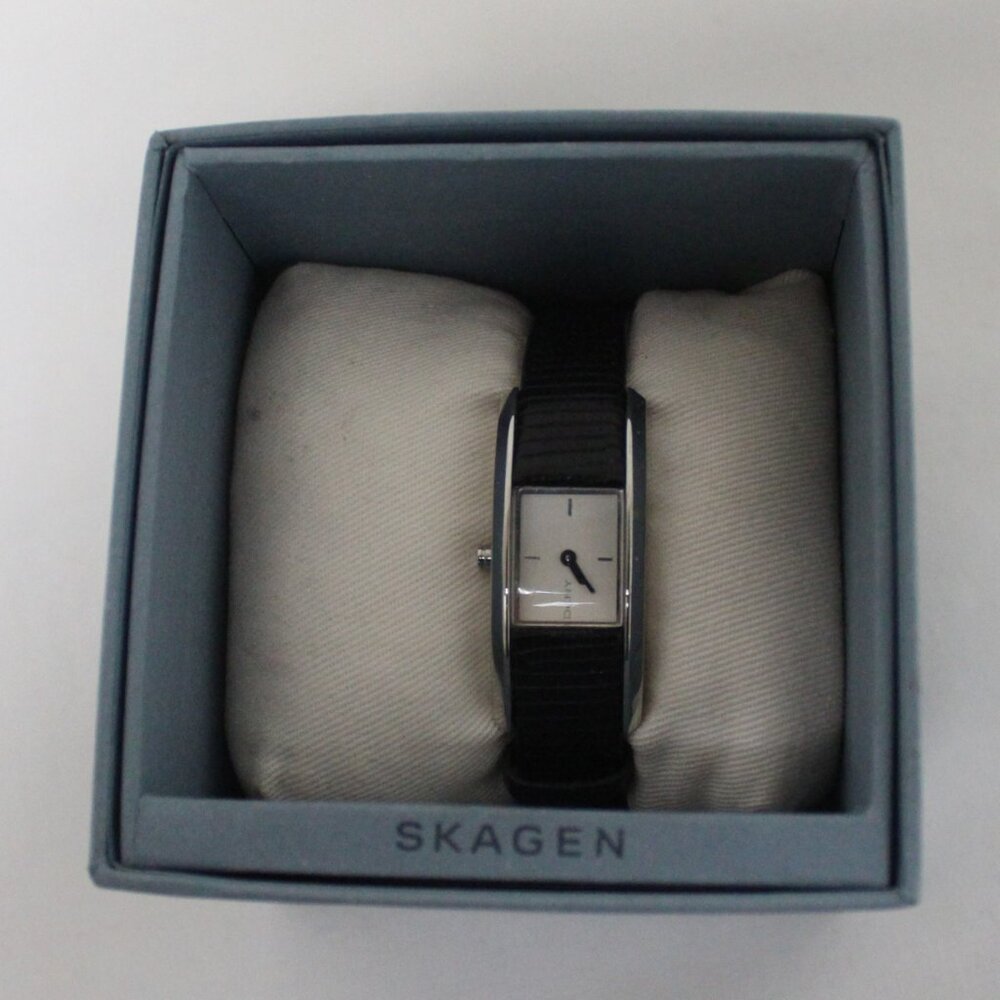 Skagen Women’s Rectangular Silver Watch with Black Leather Strap (Without top)